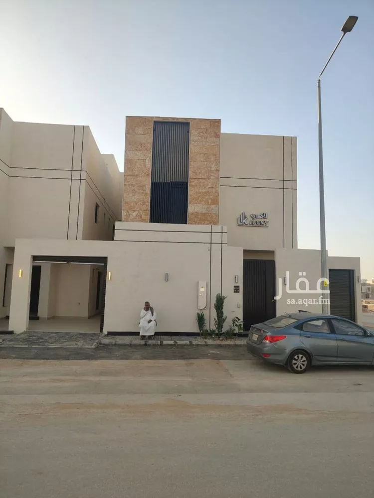 فيلا للبيع في شارع العزيزيه, حي طيبة, مدينة الرياض, منطقة الرياض صورة 4