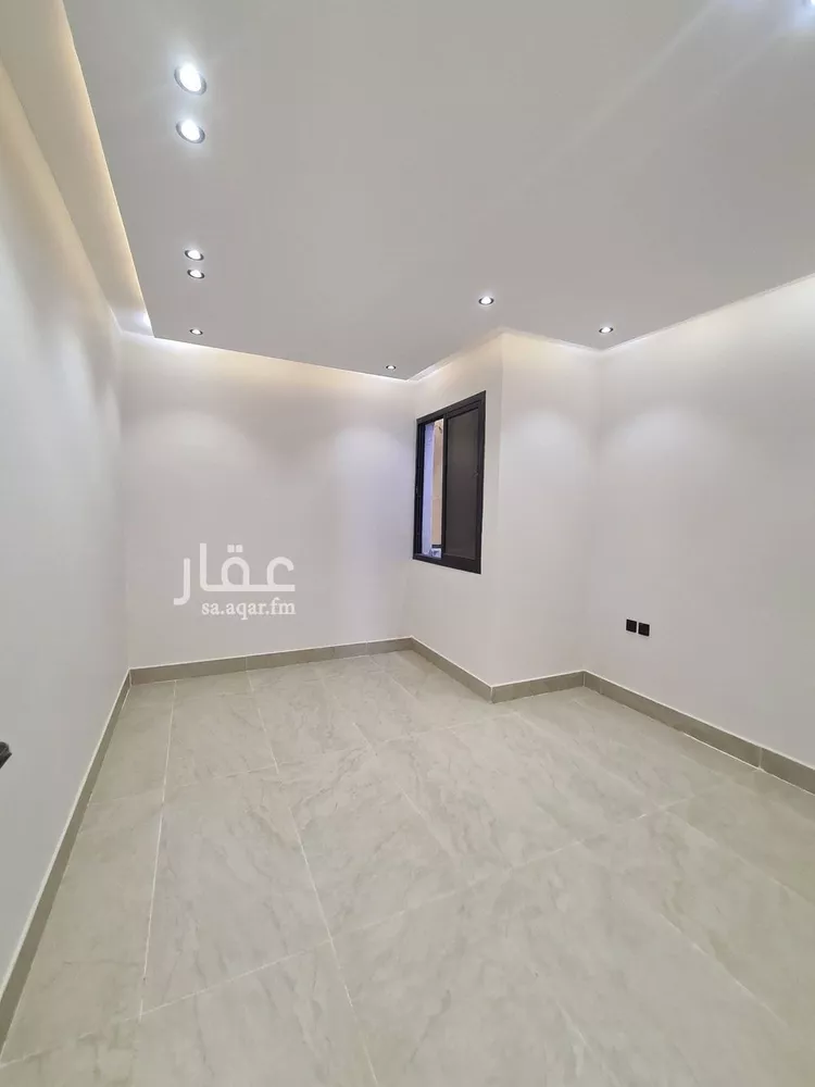 دور للبيع في شارع العزيزيه, حي طيبة, مدينة الرياض, منطقة الرياض 14