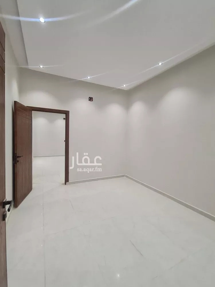 دور للبيع في شارع ابن جبير, حي طيبة, مدينة الرياض, منطقة الرياض 6