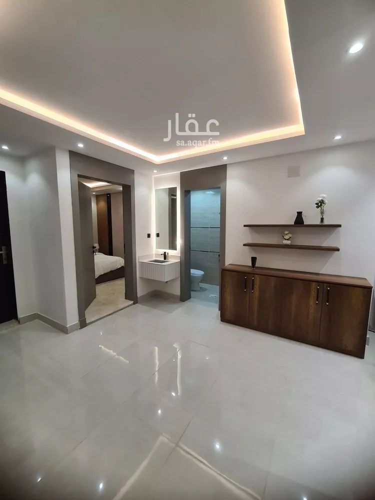فيلا للبيع في شارع العزيزيه, حي طيبة, مدينة الرياض, منطقة الرياض 15