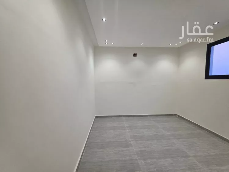 شقة للبيع في شارع العزيزيه, حي طيبة, مدينة الرياض, منطقة الرياض 8