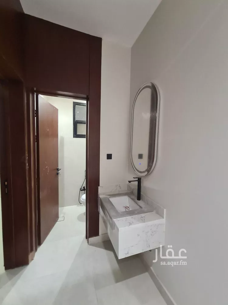 دور للبيع في شارع العزيزيه, حي طيبة, مدينة الرياض, منطقة الرياض 8