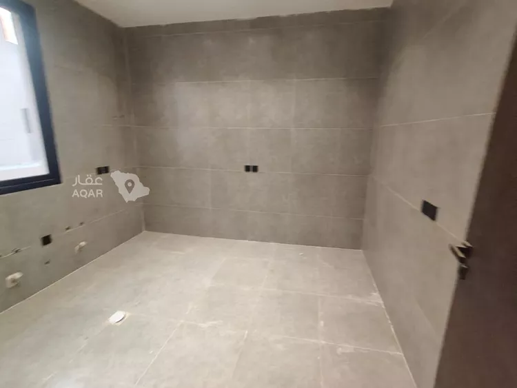 فيلا للبيع في شارع ابن نعيم, حي طيبة, مدينة الرياض, منطقة الرياض 13