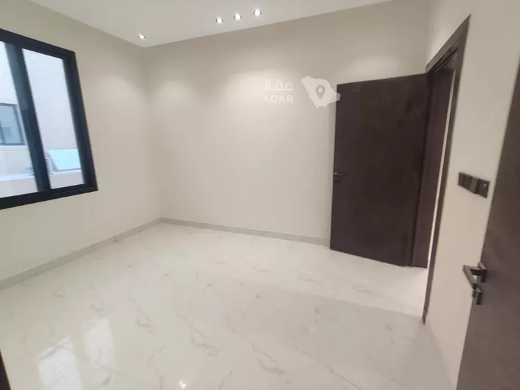 فيلا للبيع في شارع ابن نعيم, حي طيبة, مدينة الرياض, منطقة الرياض 7