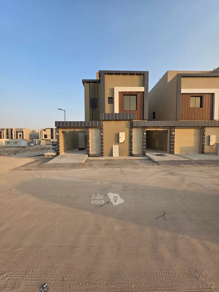 فيلا للبيع في شارع العزيزيه, حي طيبة, مدينة الرياض, منطقة الرياض 4