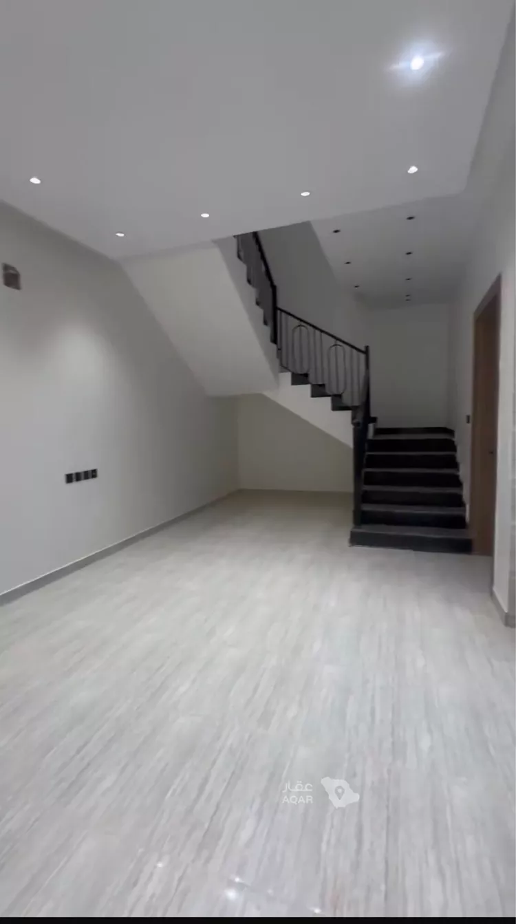 دور للبيع في شارع جبل اجياد, حي ضاحية نمار, مدينة الرياض, منطقة الرياض 2