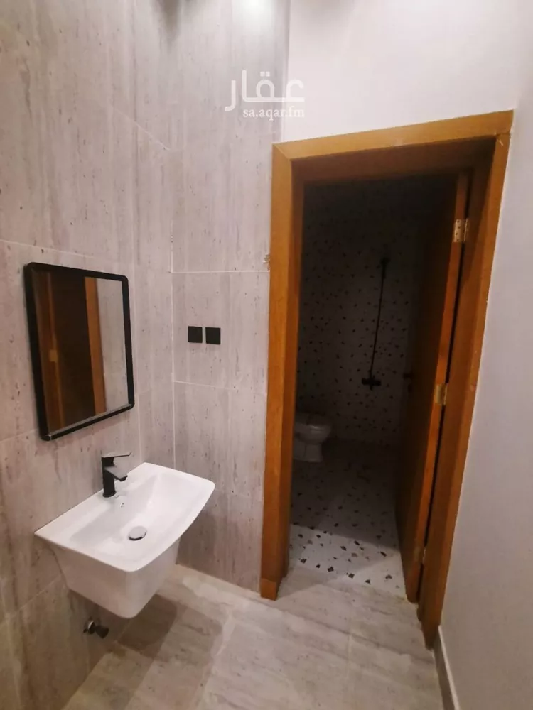 دور للبيع في شارع عبدلله بن عبدالعزيز, حي الريف, مدينة المزاحميه, منطقة الرياض صورة 3