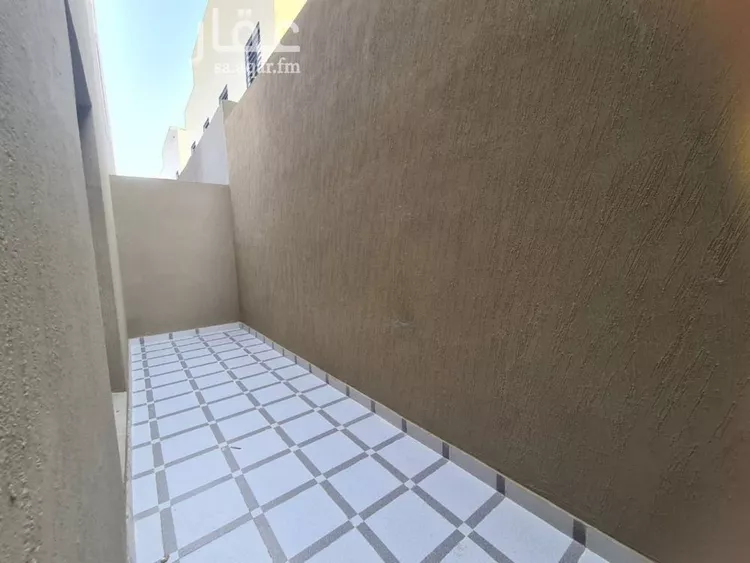 فيلا للبيع في شارع ابن سيدة اللغوي, حي عكاظ, مدينة الرياض, منطقة الرياض صورة 4
