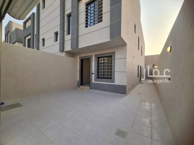 دور للبيع في شارع القاسم الديمرتي, حي بدر, مدينة الرياض, منطقة الرياض صورة 4