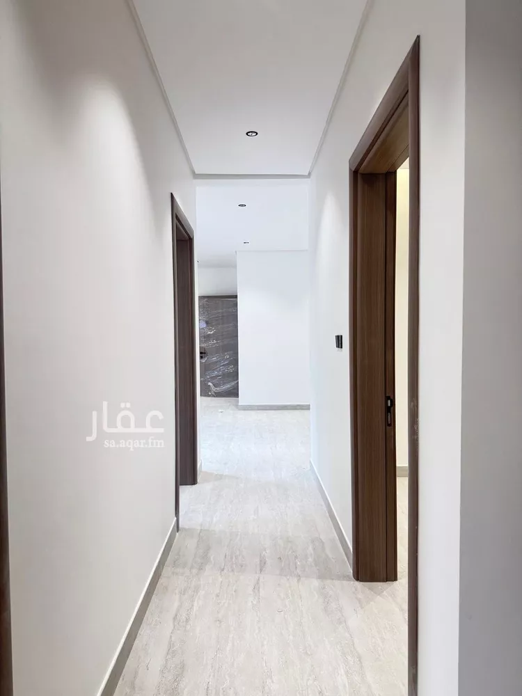 دور للبيع في شارع زيد بن خارجة, حي الزهرة, مدينة الرياض, منطقة الرياض صورة 2