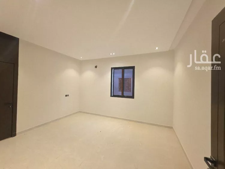 دور للبيع في شارع الامام مسلم, حي بدر, مدينة الرياض, منطقة الرياض صورة 5