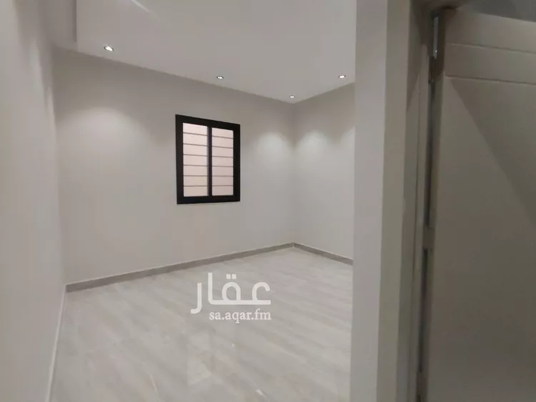 فيلا للبيع في شارع ابن نعيم, حي طيبة, مدينة الرياض, منطقة الرياض 8