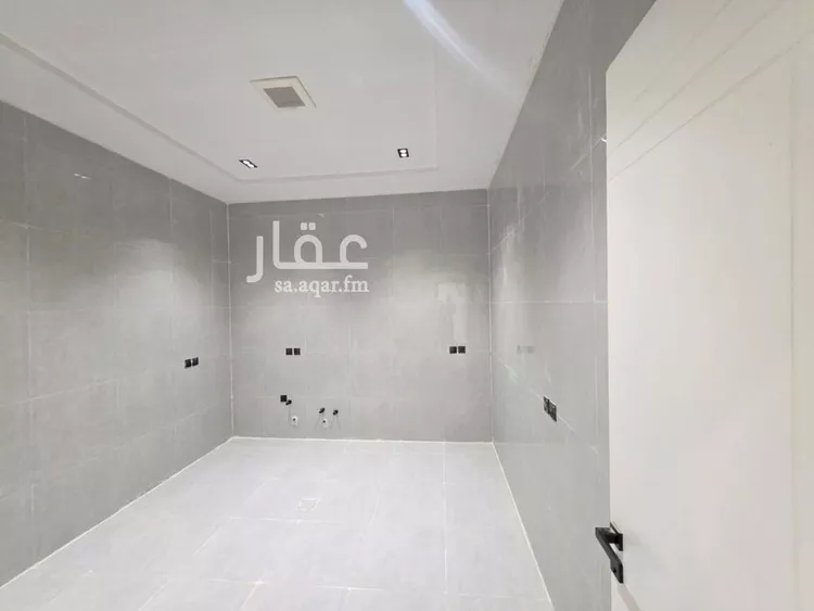 فيلا للبيع في شارع العزيزيه, حي طيبة, مدينة الرياض, منطقة الرياض 10