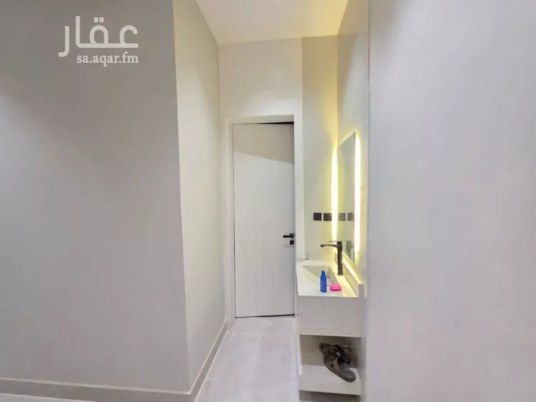 فيلا للبيع في شارع العزيزيه, حي طيبة, مدينة الرياض, منطقة الرياض 11