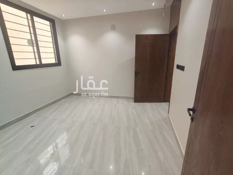 فيلا للبيع في شارع العزيزيه, حي طيبة, مدينة الرياض, منطقة الرياض 6