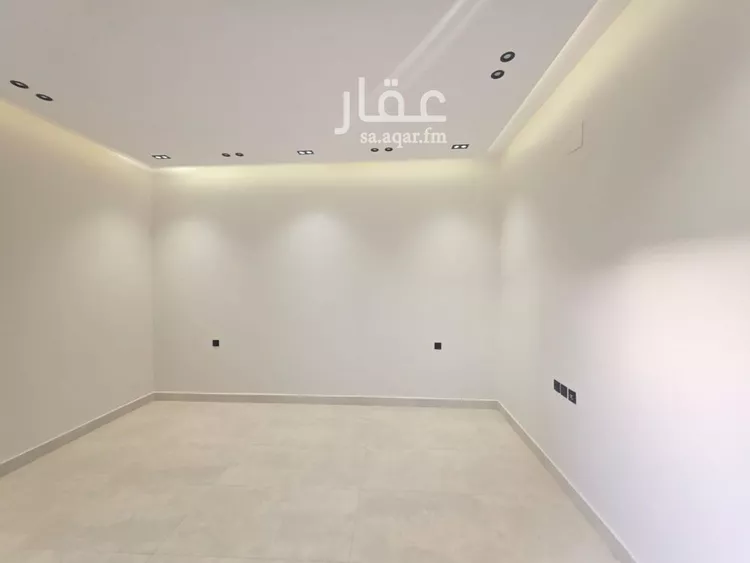 فيلا للبيع في شارع العزيزيه, حي طيبة, مدينة الرياض, منطقة الرياض 11