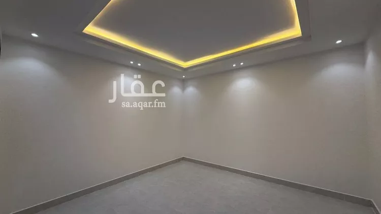 دور للبيع في شارع عثمان بن منظور, حي طيبة, مدينة الرياض, منطقة الرياض 8