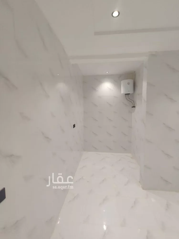 فيلا للبيع في شارع العزيزيه, حي طيبة, مدينة الرياض, منطقة الرياض 12