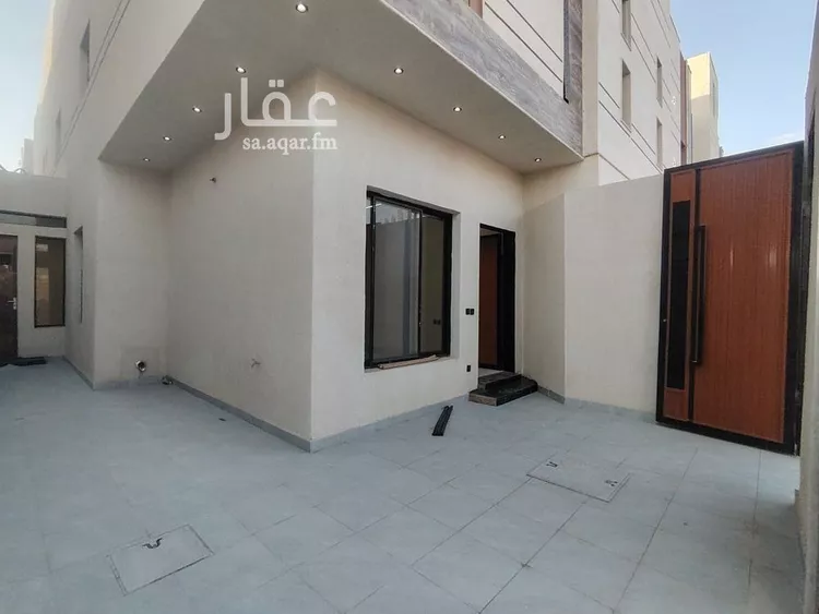 دور للبيع في شارع العزيزيه, حي طيبة, مدينة الرياض, منطقة الرياض صورة 2