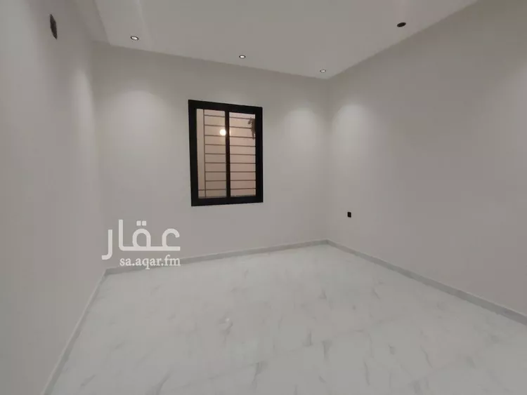 فيلا للبيع في شارع العزيزيه, حي طيبة, مدينة الرياض, منطقة الرياض صورة 5