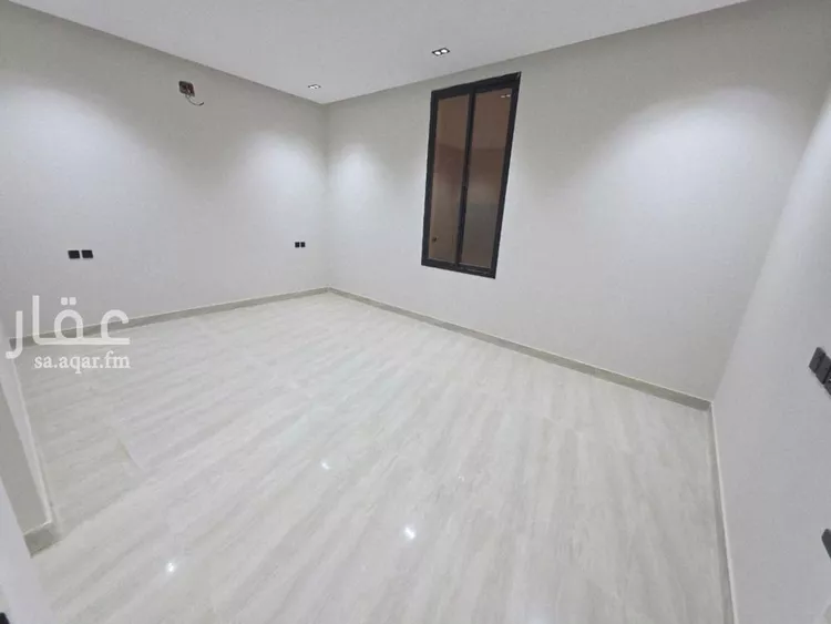 دور للبيع في شارع ريس, حي بدر, مدينة الرياض, منطقة الرياض صورة 3