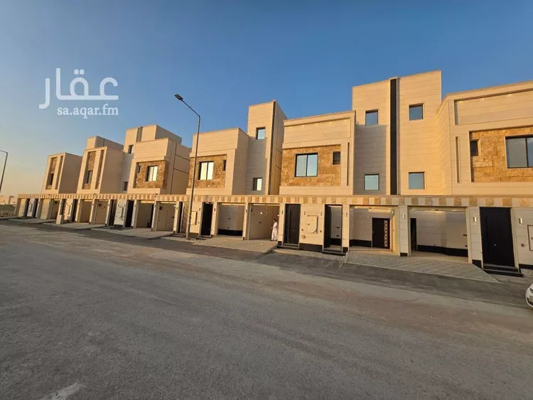 فيلا للبيع في شارع العزيزيه, حي طيبة, مدينة الرياض, منطقة الرياض صورة 3