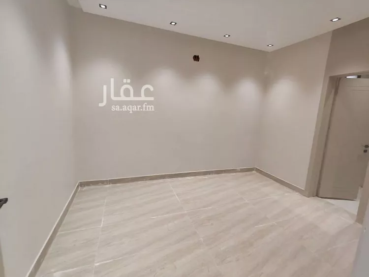 Villa for Sale in Riyadh Badr 6
