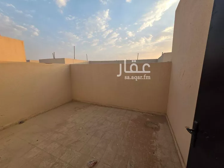 فيلا للبيع في شارع العزيزيه, حي طيبة, مدينة الرياض, منطقة الرياض صورة 5