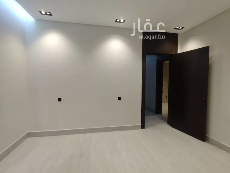 فيلا للبيع في شارع الامام مسلم, حي بدر, مدينة الرياض, منطقة الرياض صورة 4