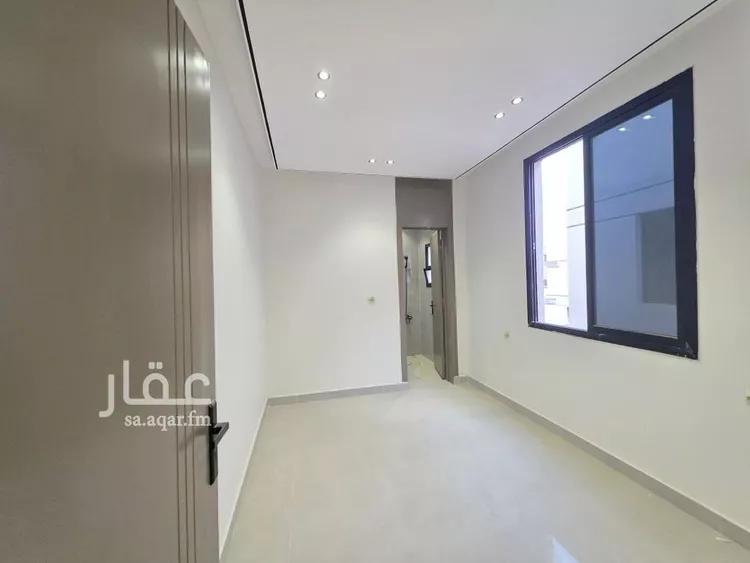 دور للبيع في شارع العزيزيه, حي طيبة, مدينة الرياض, منطقة الرياض صورة 5