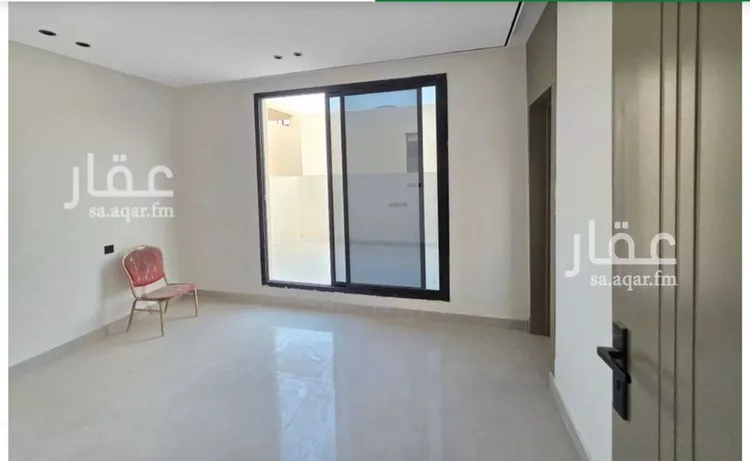 دور للبيع في شارع ابن نعيم, حي طيبة, مدينة الرياض, منطقة الرياض 3