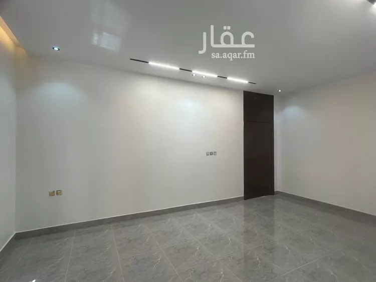دور للبيع في شارع العزيزيه, حي طيبة, مدينة الرياض, منطقة الرياض صورة 4