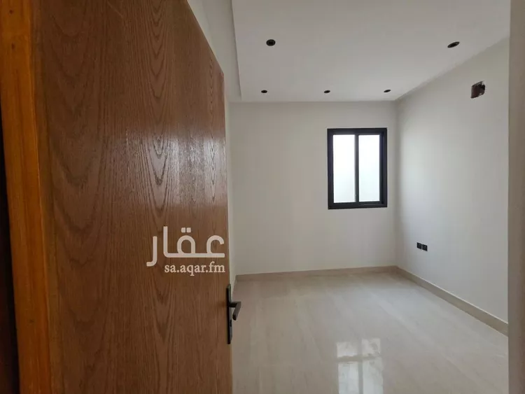 شقة للبيع في شارع العزيزيه, حي طيبة, مدينة الرياض, منطقة الرياض صورة 4