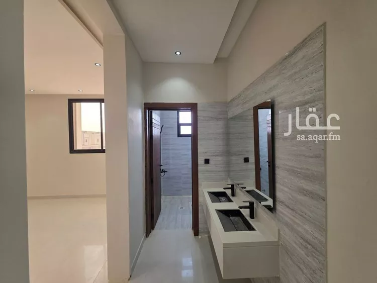 فيلا للبيع في شارع العزيزيه, حي طيبة, مدينة الرياض, منطقة الرياض 12