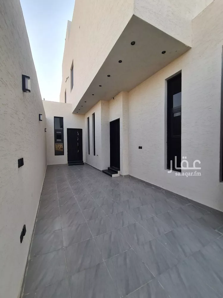 دور للبيع في شارع العزيزيه, حي طيبة, مدينة الرياض, منطقة الرياض صورة 3