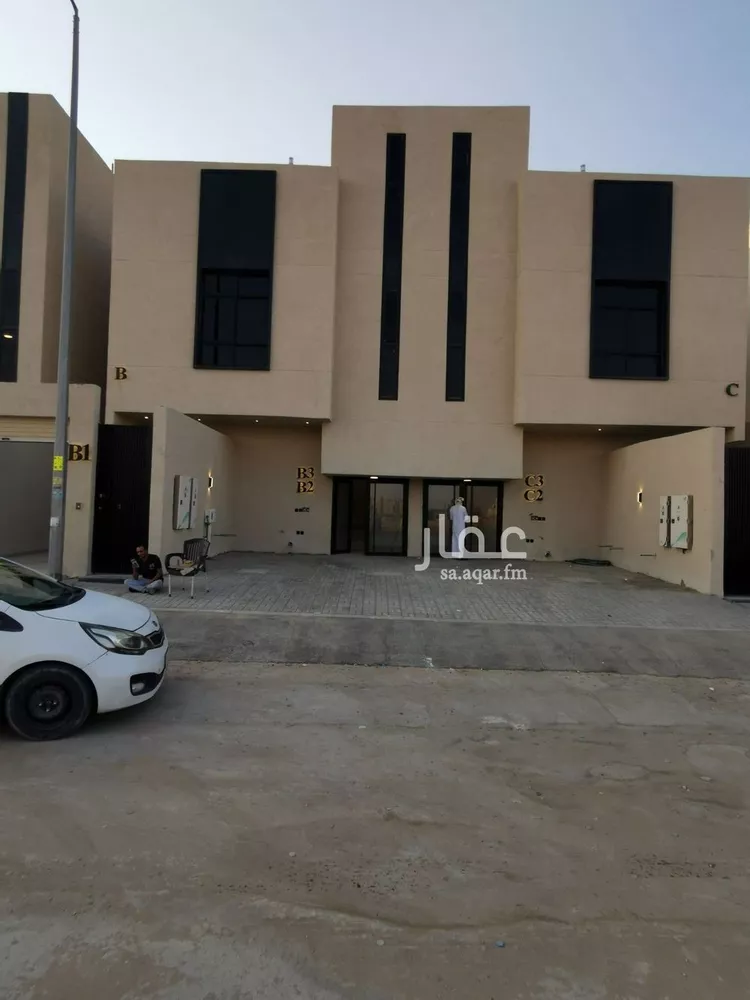 دور للبيع في شارع ابن نعيم, حي طيبة, مدينة الرياض, منطقة الرياض