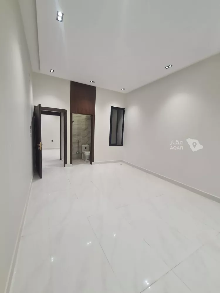 دور للبيع في شارع العزيزيه, حي طيبة, مدينة الرياض, منطقة الرياض 10