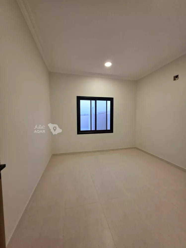 Floor for Sale in Riyadh Okaz صورة 5