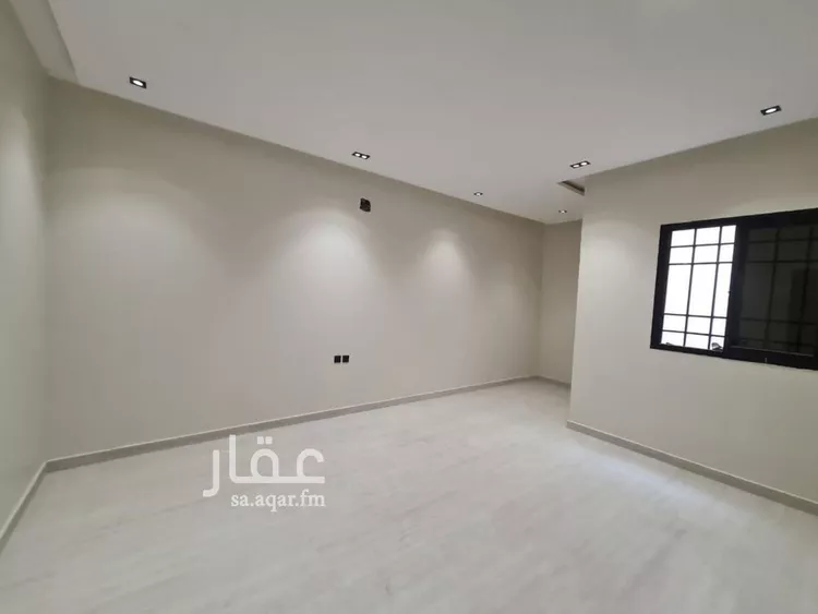 دور للبيع في شارع محمد بن إسحاق المدني, حي بدر, مدينة الرياض, منطقة الرياض صورة 5