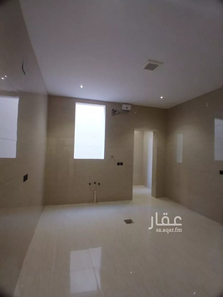 فيلا للبيع في شارع خديجة بنت خويلد, حي طويق, مدينة الرياض, منطقة الرياض صورة 4