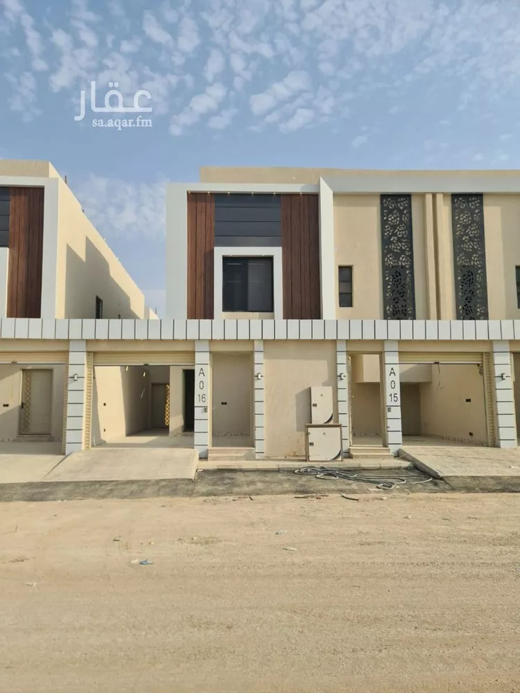 فيلا للبيع في شارع العزيزيه, حي طيبة, مدينة الرياض, منطقة الرياض صورة 3
