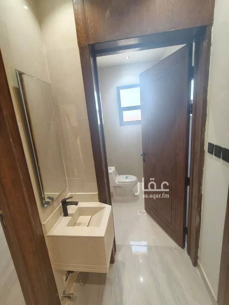 فيلا للبيع في شارع العزيزيه, حي طيبة, مدينة الرياض, منطقة الرياض 17