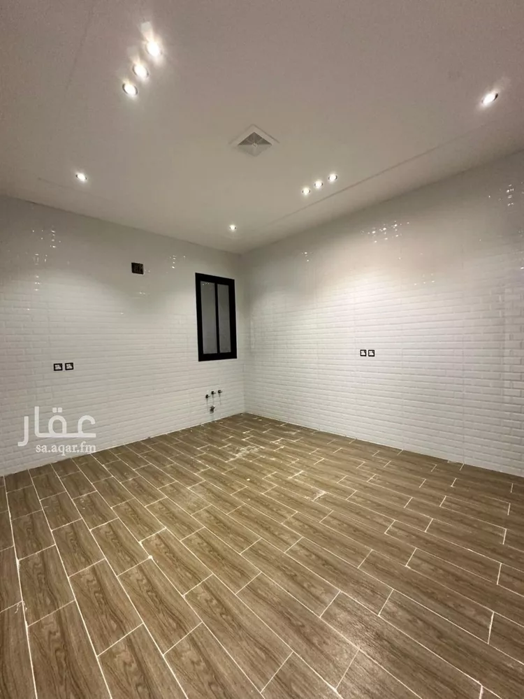 دور للبيع في شارع المضمار, حي الحزم, مدينة الرياض, منطقة الرياض صورة 5