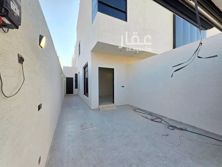 شقة للبيع في شارع العزيزيه, حي طيبة, مدينة الرياض, منطقة الرياض صورة 5