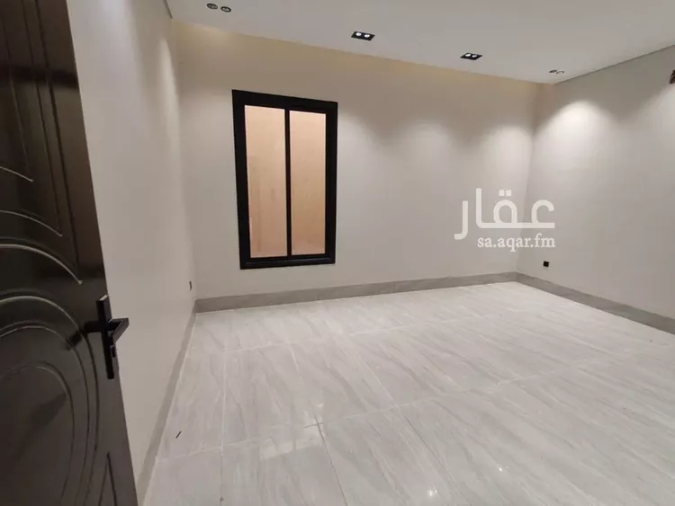 دور للبيع في شارع ريس, حي بدر, مدينة الرياض, منطقة الرياض 7