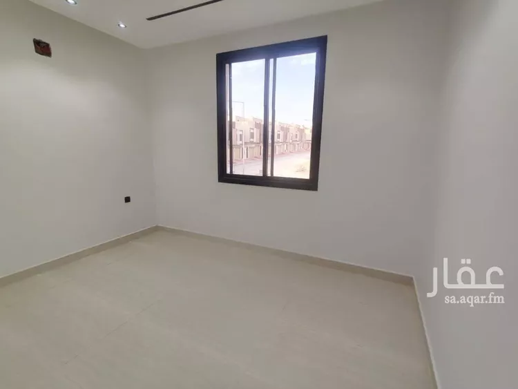 دور للبيع في شارع ابن نعيم, حي طيبة, مدينة الرياض, منطقة الرياض صورة 3