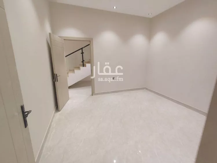 فيلا للبيع في شارع العزيزيه, حي طيبة, مدينة الرياض, منطقة الرياض 10