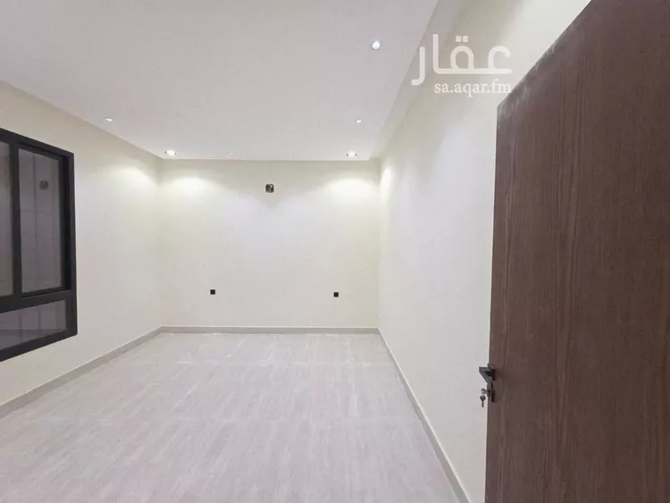 فيلا للبيع في شارع جنادة الهروي, حي بدر, مدينة الرياض, منطقة الرياض صورة 3