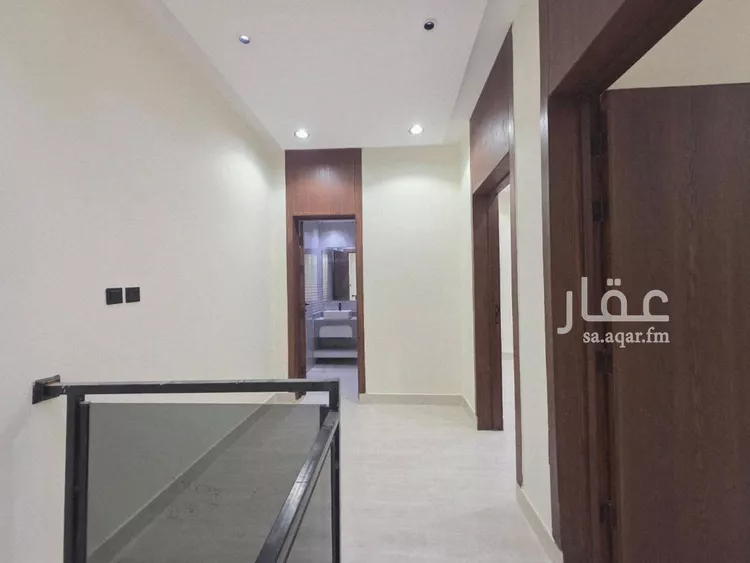 فيلا للبيع في شارع جنادة الهروي, حي بدر, مدينة الرياض, منطقة الرياض صورة 5