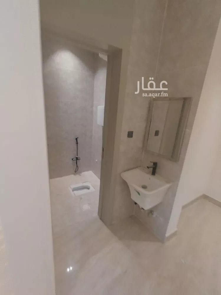 فيلا للبيع في شارع ابن نعيم, حي طيبة, مدينة الرياض, منطقة الرياض 12